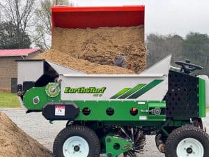 415 spreader being loaded